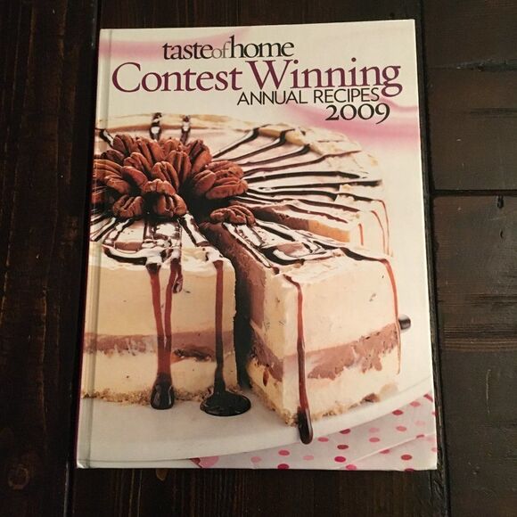 Taste of Home Contest Winning Annual Recipes 2009 Cookbook - Picture 1 of 8